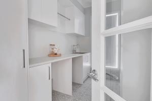 Lakeview Hamp 8